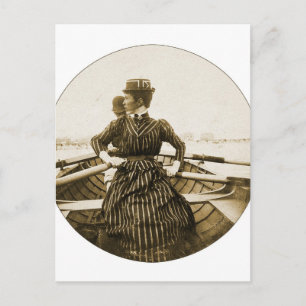 Carte Postale Ligne de ligne de ligne de photo Retro Femmes vint