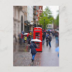 Carte Postale Londres typique - N'oubliez pas le parapluie