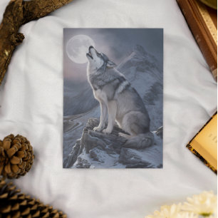Carte Postale Loup majestueux surveillant la montagne au clair d