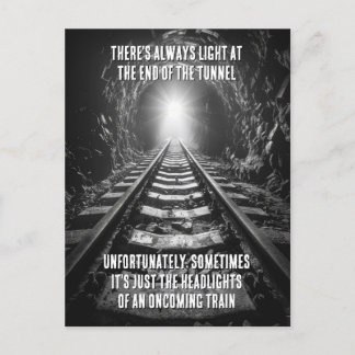 Carte Postale Lumière Au Bout De L'Humour Ironique Du Tunnel