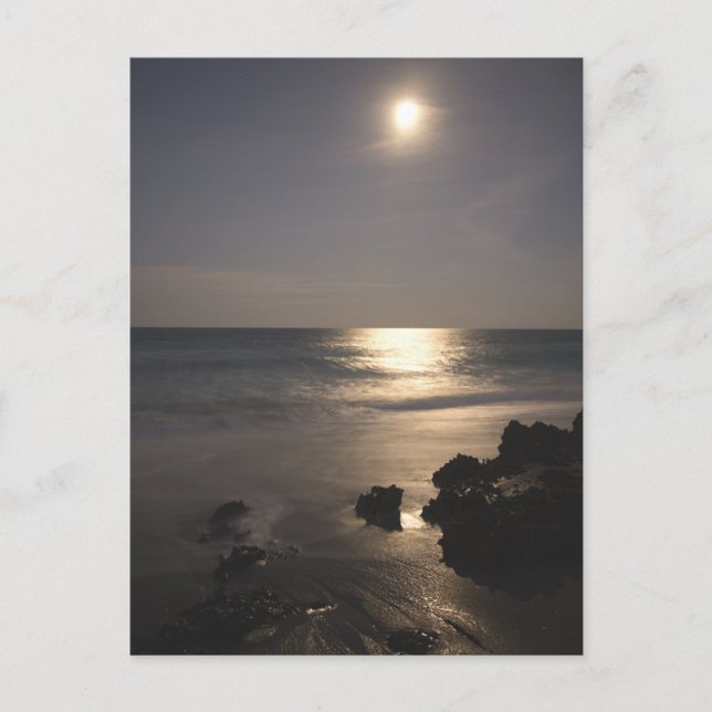 Carte Postale Lune se levant au-dessus de l'océan (Devant)