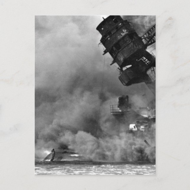 Carte Postale L'USS ARIZONA brûle après l'image_War (Devant)