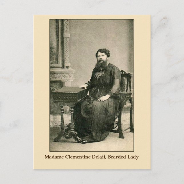 Carte Postale Madame Clementine Delait, Dame Portée (Devant)
