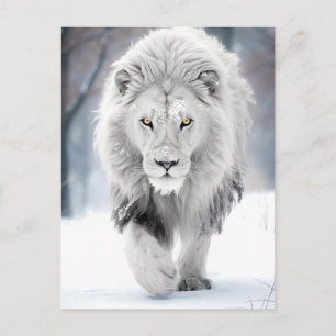 Carte Postale Majestueux Lion Blanc dans un Décor de Paysage Hiv