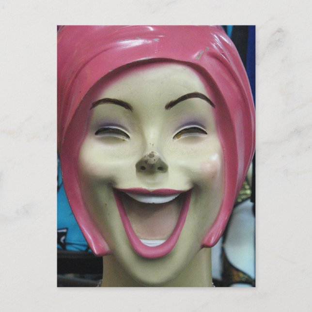Carte Postale Mannequin Rieur Fou ~ Fille de la Vallée Inquiétan (Devant)