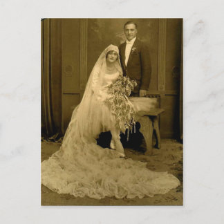 Carte Postale Mariage vintage mariée et chambre