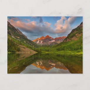 Carte Postale Maroon Bells se reflètent dans le lac Maroon calme