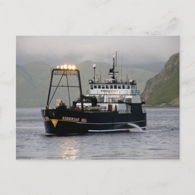 Carte Postale Mer de Sibérie, Bateau de pêche à la palangre (Devant)