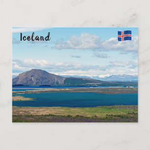 Carte Postale Mer typique de l'Islande avec fermes