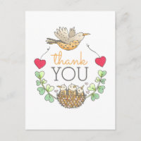 Merci de nid d'oiseaux mignon