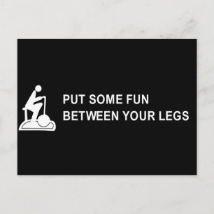 CARTE POSTALE METS UN PEU DE PLAISIR ENTRE TES JAMBES T-SHIRT