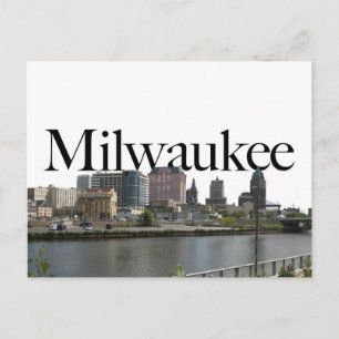 Carte Postale Milwaukee WI Skyline avec Milwaukee dans le ciel