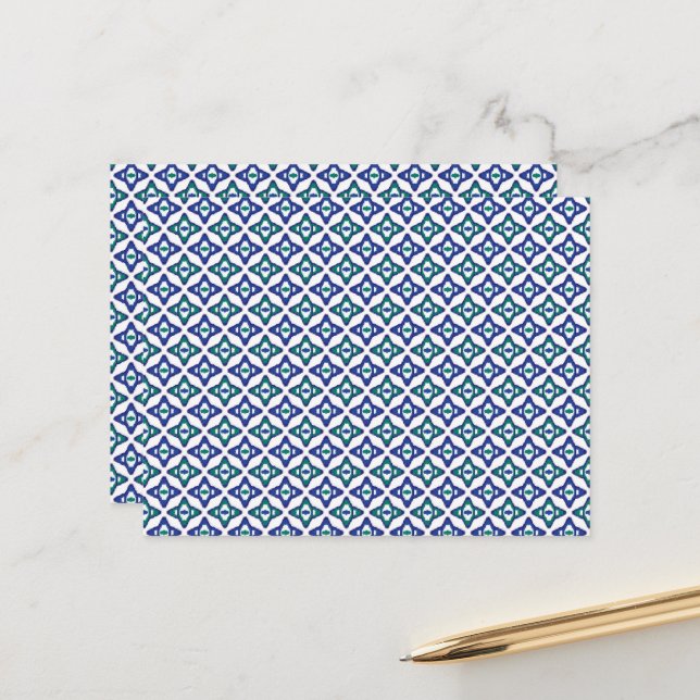 Carte Postale motif bleu et vert avec un arrière - plan blanc (Devant/Arrière en situation)