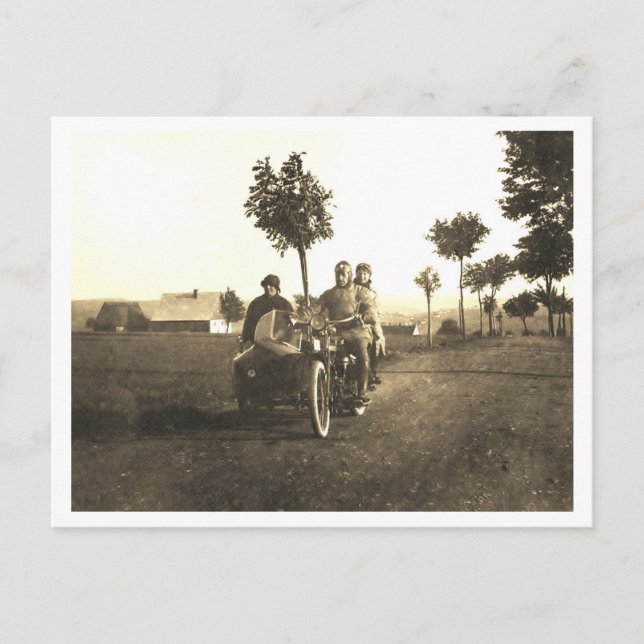 Carte Postale Moto vintage avec photo sidecar (Devant)