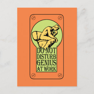 Carte Postale Ne pas déranger, Génie au travail (trou de serrure