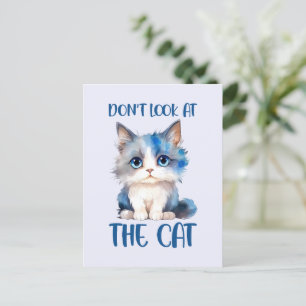 Carte Postale Ne regardez pas le chat - adorable chaton bleu