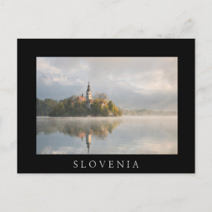 Carte postale noire Foggy Bled Lake