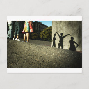 Carte Postale Nous applaudissons, nous dansons, nous agissons co