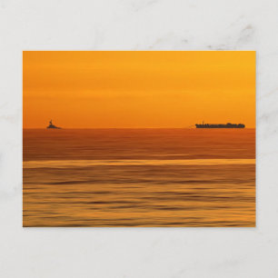 Carte Postale Ocean Tug and Barge at Sunrise