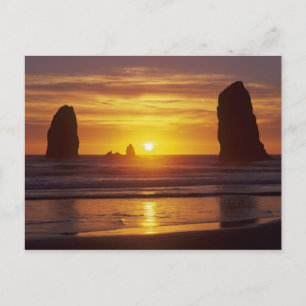 Carte Postale OR, côte de l'Oregon, Cannon Beach, piles de mer à