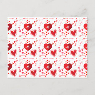 Carte Postale Papier d'emballage coeurs et flèches d'amour rouge