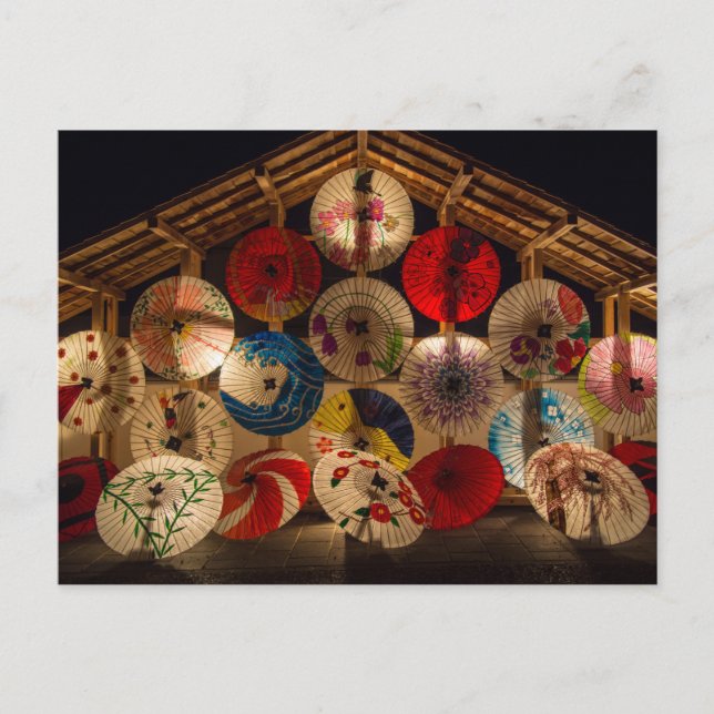 Carte Postale Parasols lumineux (Devant)