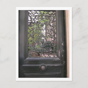 Carte Postale Paris courtyard door
