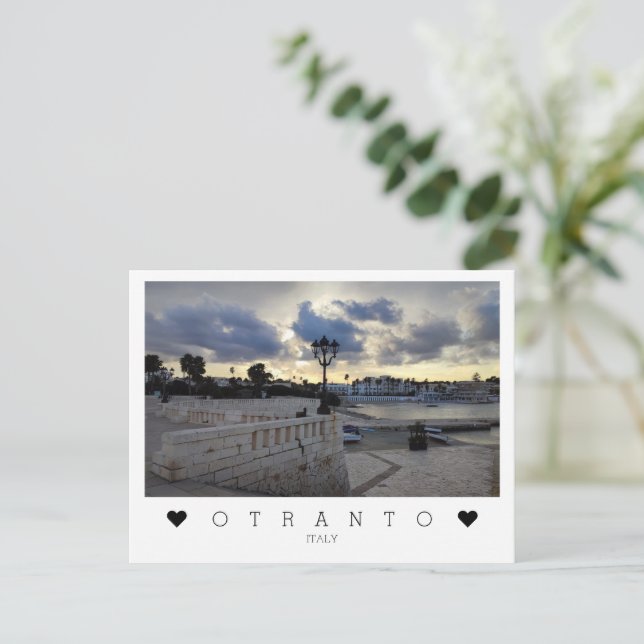Carte Postale Personnalisé, soirée à Otranto, Pouilles, Italie (Debout devant)