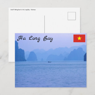 Carte Postale Petit bateau de pêche dans la baie d'Halong - Viet