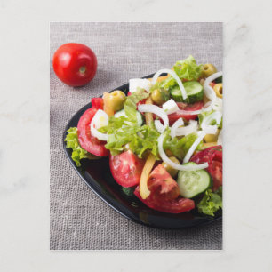 Carte Postale Petit bol de salade à base de légumes naturels