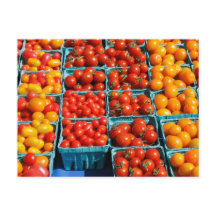 Petites tomates rouges et orange