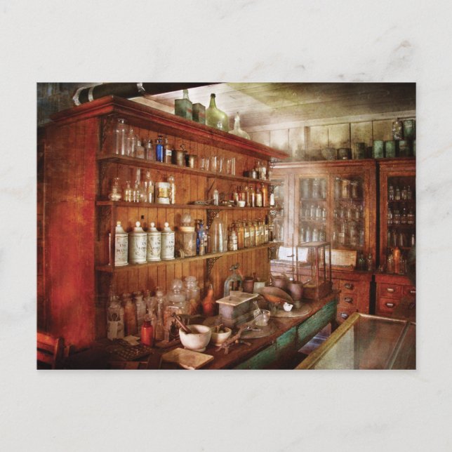 Carte Postale Pharmacien - En coulisses (Devant)