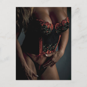Carte postale photo de modèle de lingerie