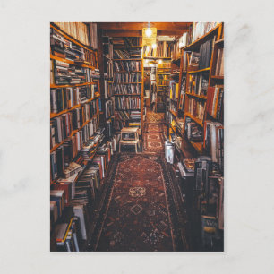 Carte Postale Photographie intérieure de la librairie d'occasion