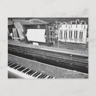 Carte Postale Piano Vieux Joueur