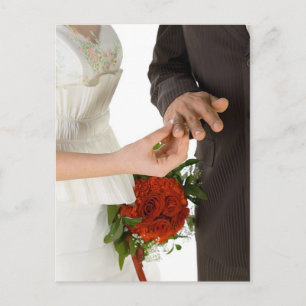 Carte Postale Placer l'anneau sur le doigt