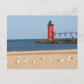 Carte Postale Plage avec mouettes et phare