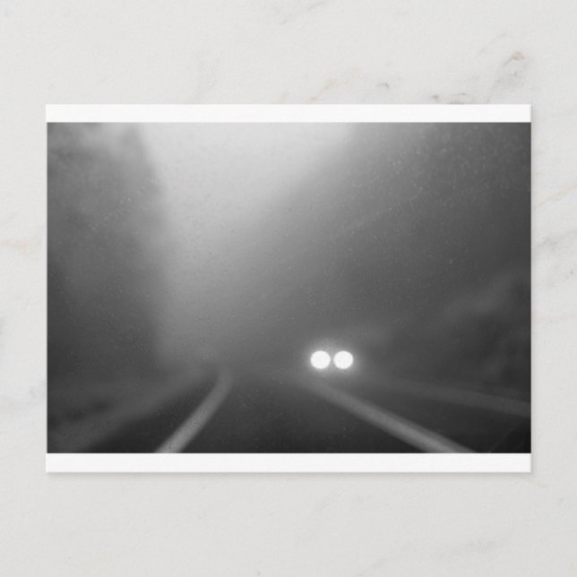 Carte Postale Pluie nocturne - approche des phares (Devant)