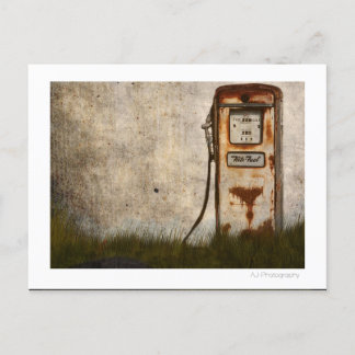Carte Postale Pompe à gaz ancienne rouille