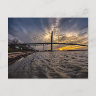Carte Postale Pont Ambsassador sur la rivière Detroit