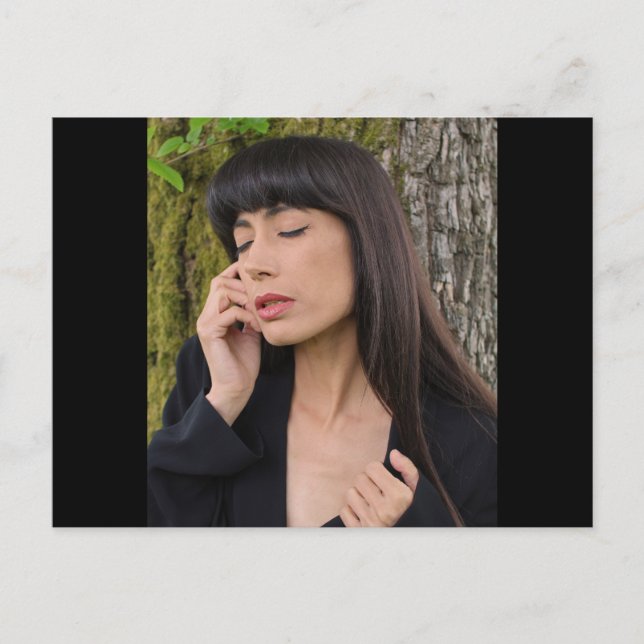 Carte Postale Portrait d'une belle jeune fille (Devant)