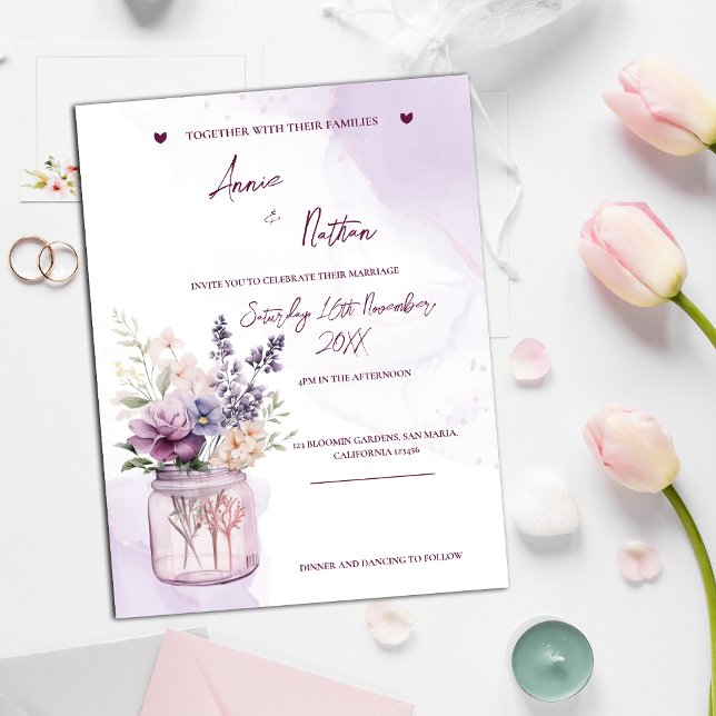 Carte Postale Poser Des Fleurs Violettes Dans Mason Jar Mariage  (Peach Purple Flowers In Mason Jar Wedding Invitation)