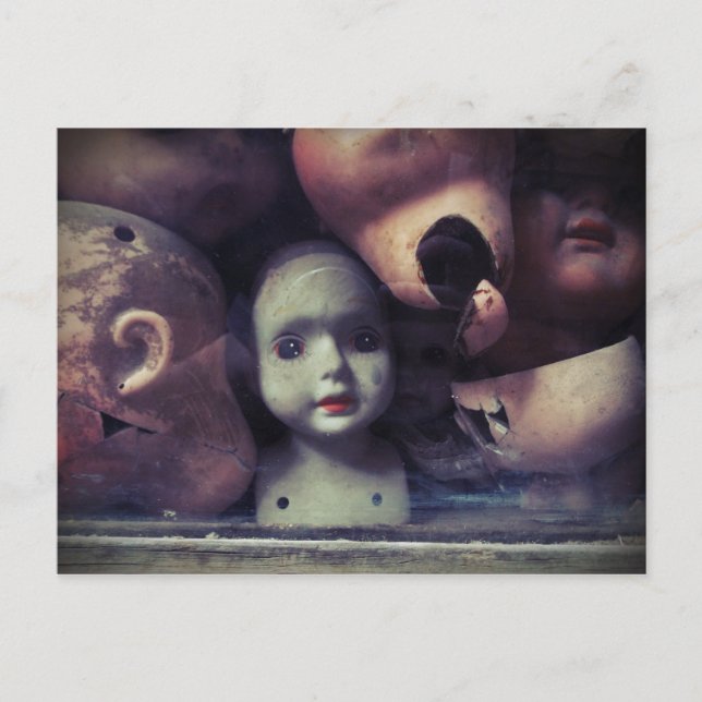 Carte Postale Poupées cassées (Devant)