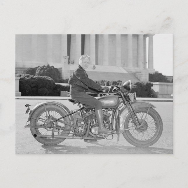 Carte Postale Premières femmes à obtenir une licence de moto Was (Devant)