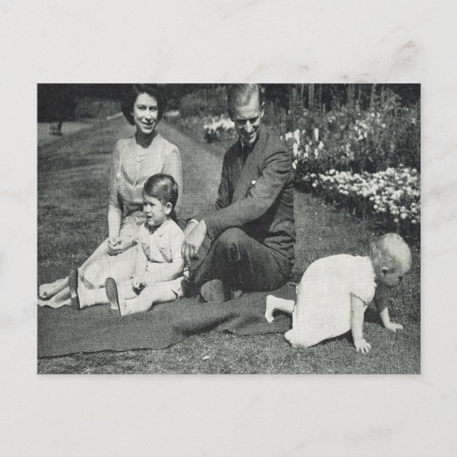 Carte Postale Princesse Elizabeth et famille 1951 (Devant)