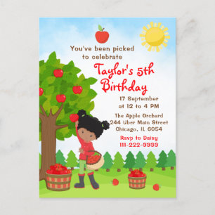 Carte Postale Ramassage de pommes d'anniversaire Fille Afro-Amér