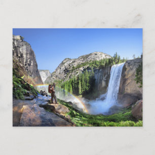 Carte Postale Randonneur d'automne et arc-en-ciel - Yosemite