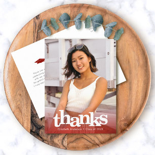 Carte Postale Red graduation photo audacieuse typographie merci