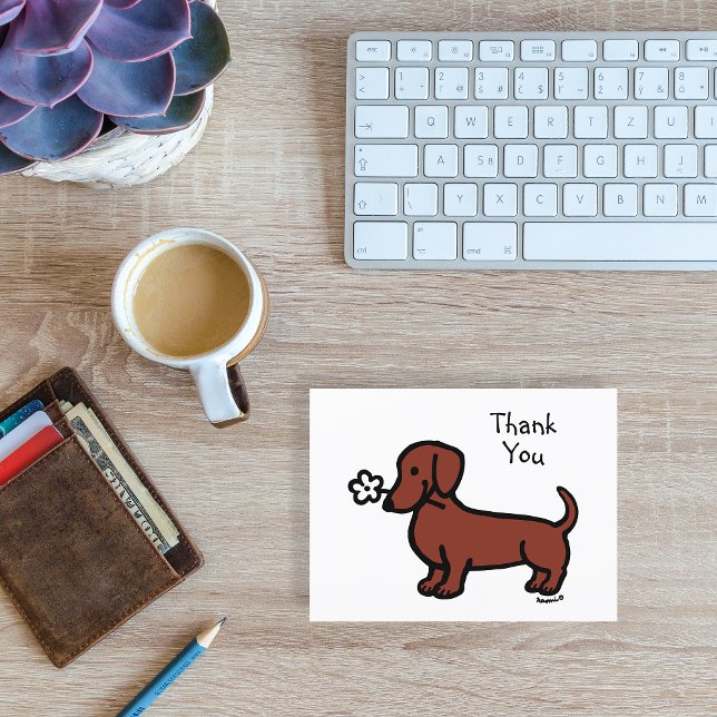 Carte Postale Red Smored Dachshund Merci minuscule Fleur (Red Smooth Haired Dachshund Tiny Flower Thank You Card for Doxie fans.  Cute sausage dog cartoon.)