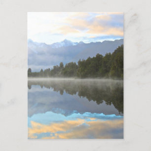 Carte Postale Réflexion des arbres du lac Misty Nature paisible